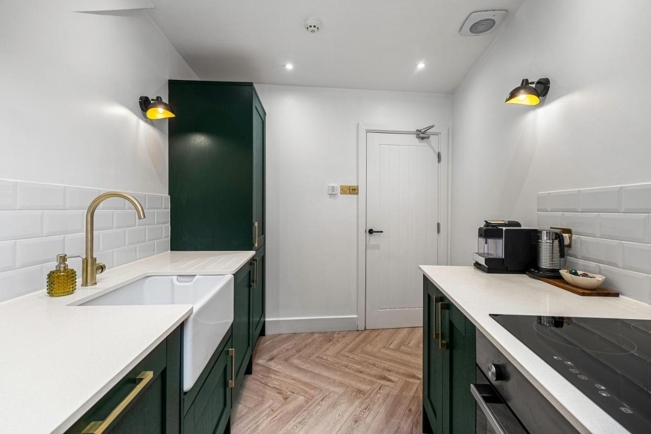 Apartamento Princes Wharf, Stylish 2 Bed Centre