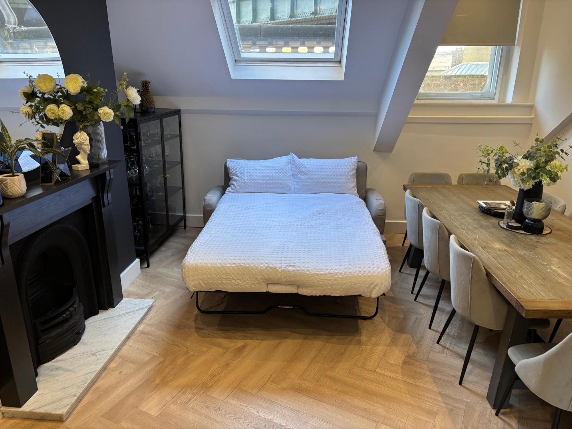 Apartamento Princes Wharf, Stylish 2 Bed Centre